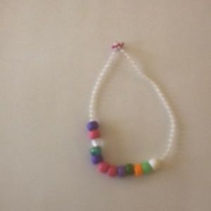 Bead bracelet